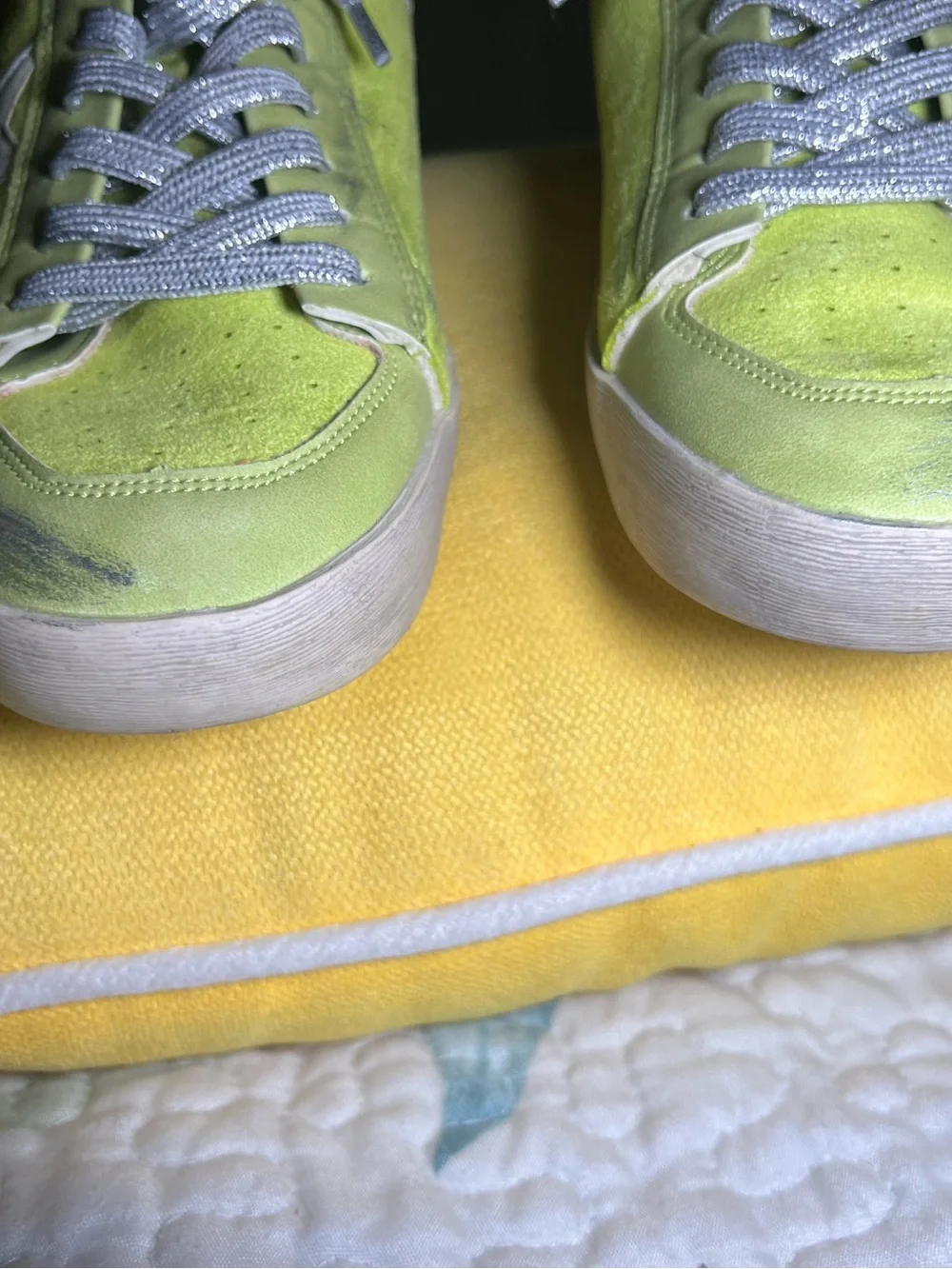 MiiM Candace Star Chartreuse Low-Top Sneakers with Silver Laces